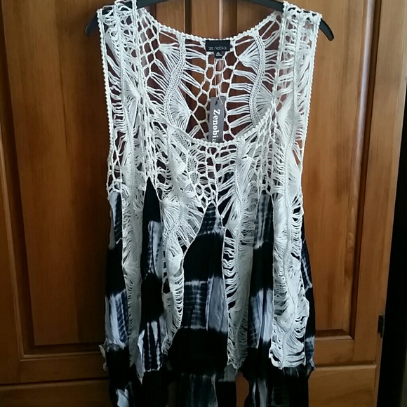 πHPπ Plus size sleeveless top - Picture 6 of 8